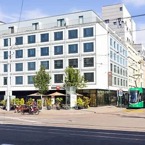 Ibis Bahnhof 2* Bázel