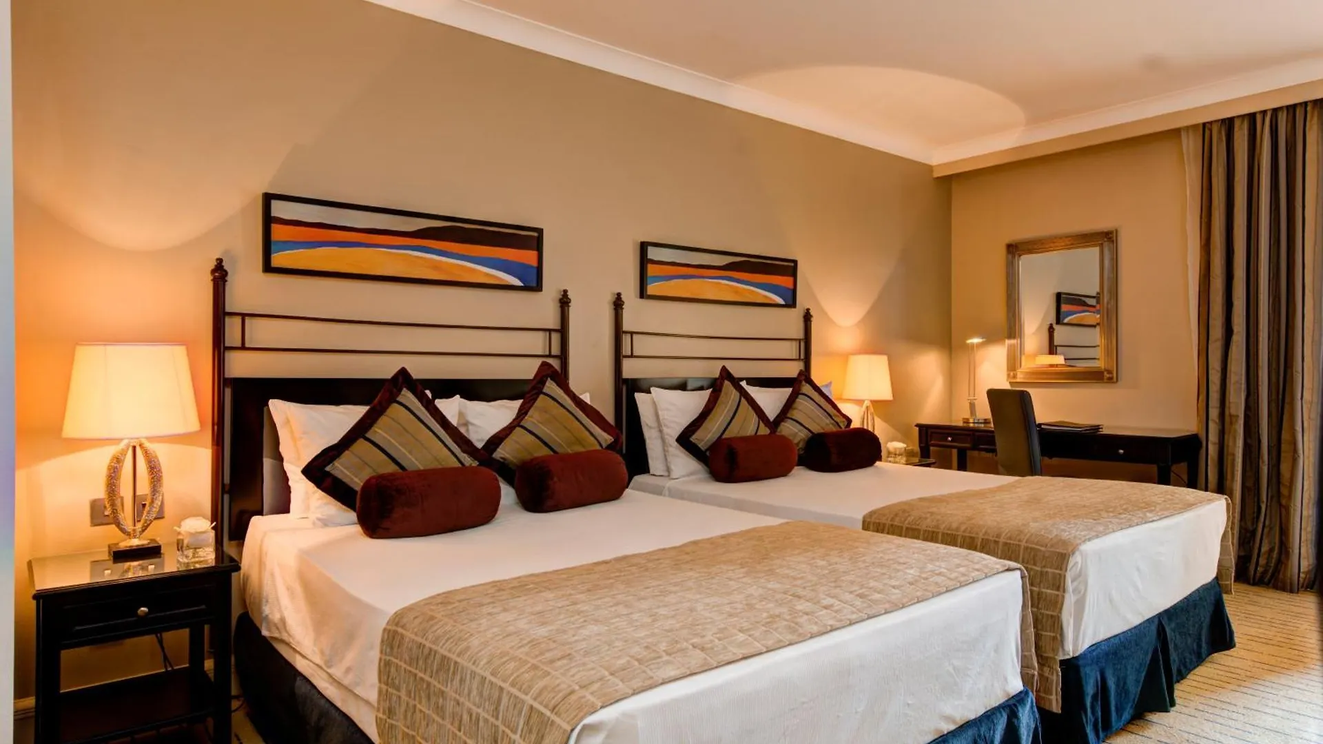 Corinthia St George'S Bay Hotel Saint Julian's