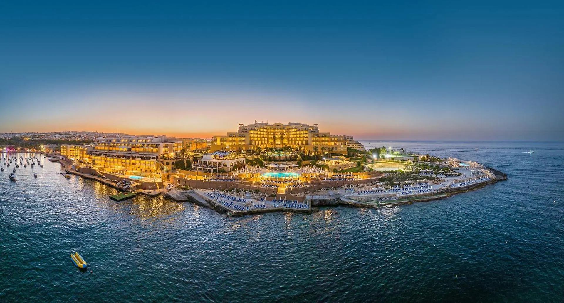 Corinthia St George'S Bay Hotel Saint Julian's