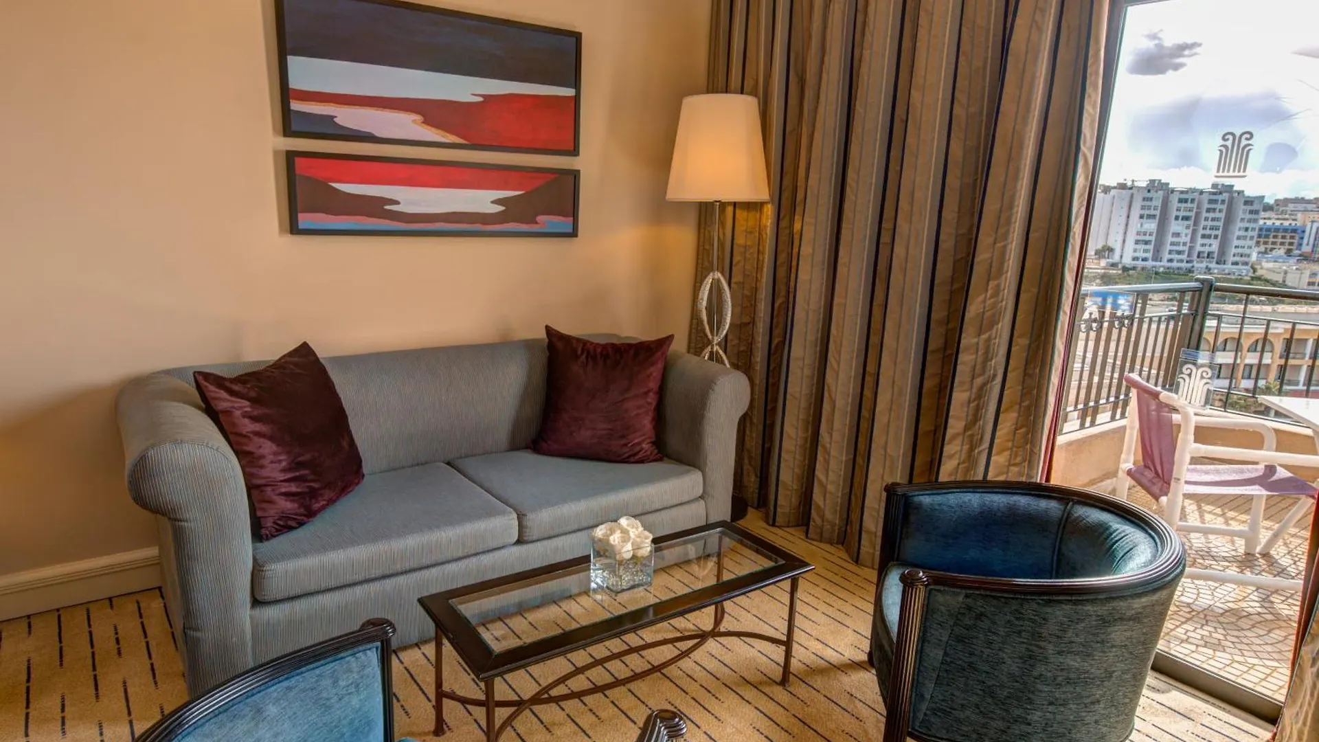 Corinthia St George'S Bay Hotel Saint Julian's